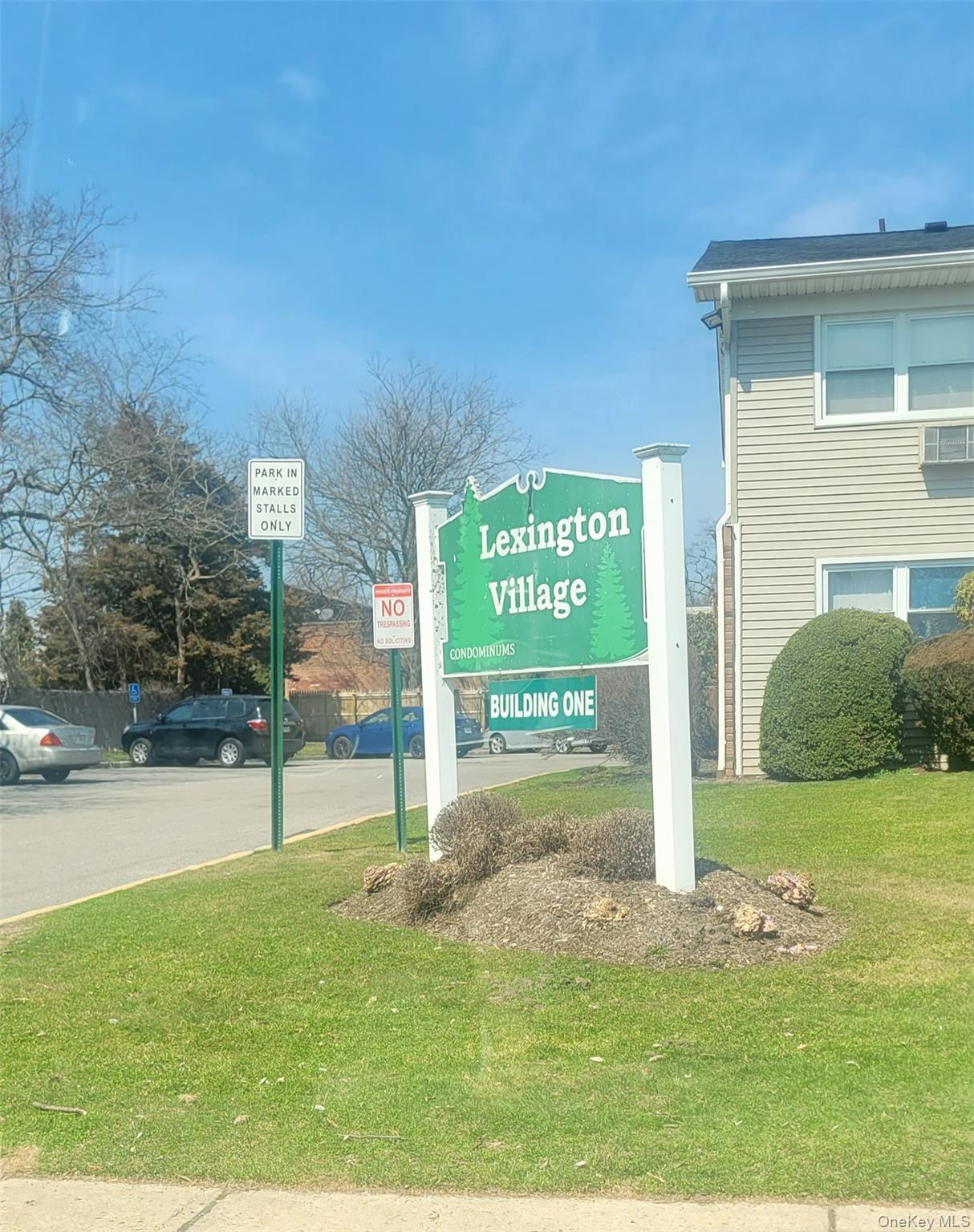 1 E Hemlock Drive Unit #162, Bay Shore NY 11706