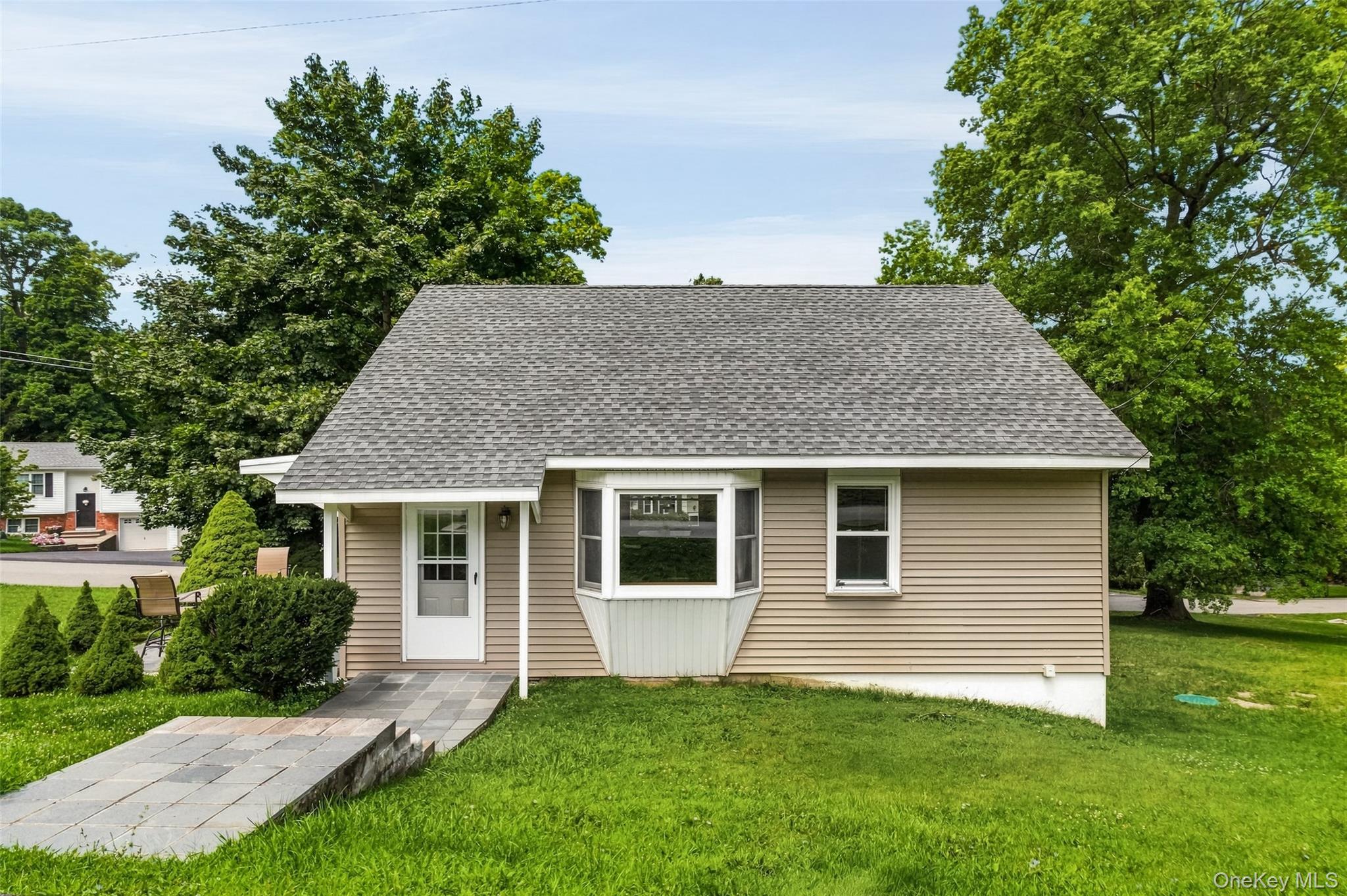 35 Willow Road, Beacon NY 12508