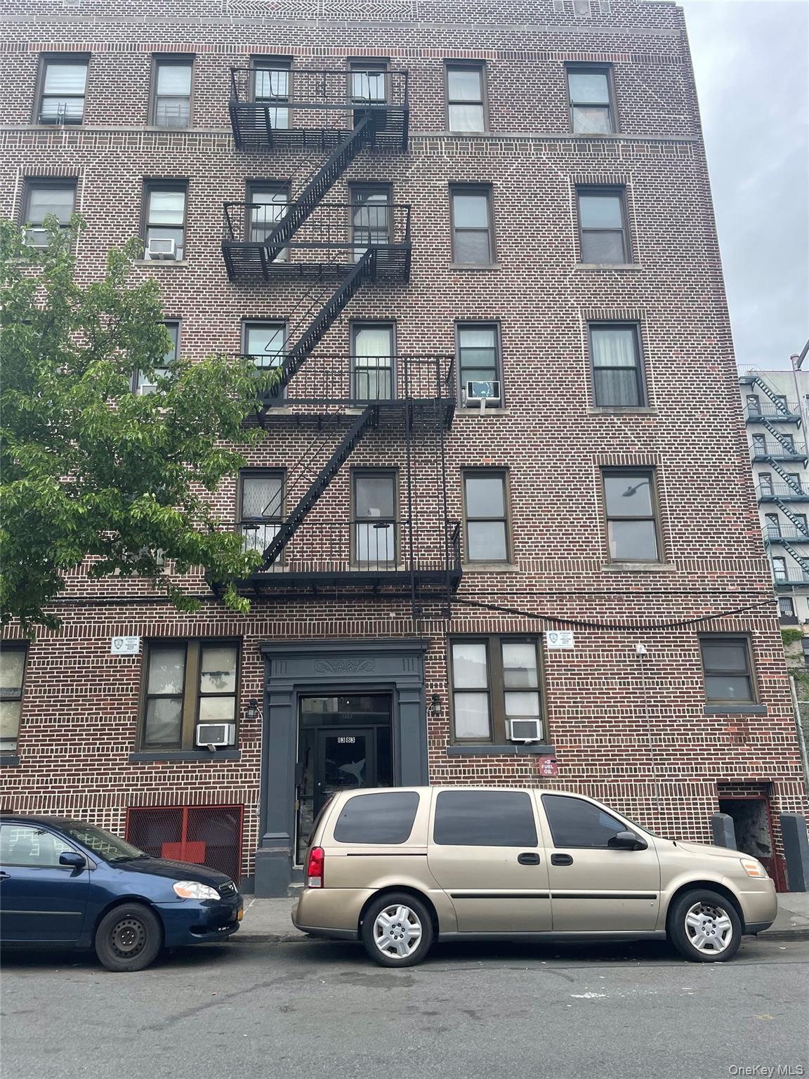 1383 Plimpton Ave E Unit 4C, Bronx NY 10452