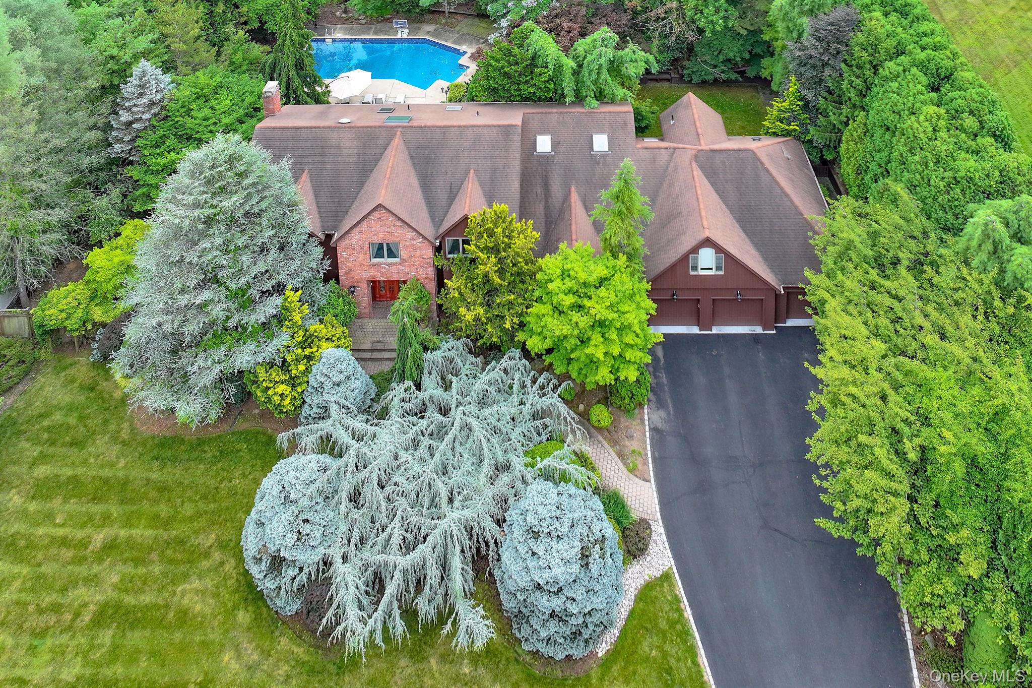 17 Snowdrop Drive, New City NY 10956