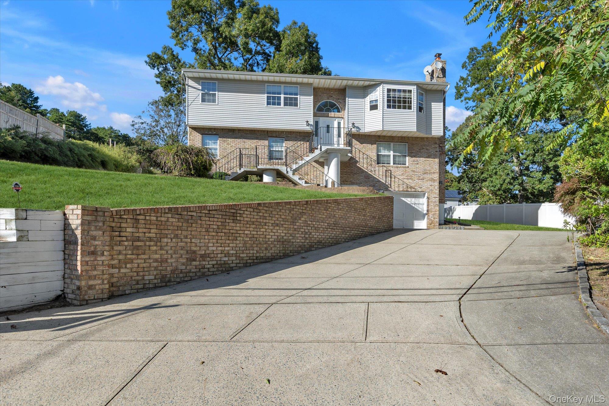 39 Elder Avenue, Farmingville NY 11738