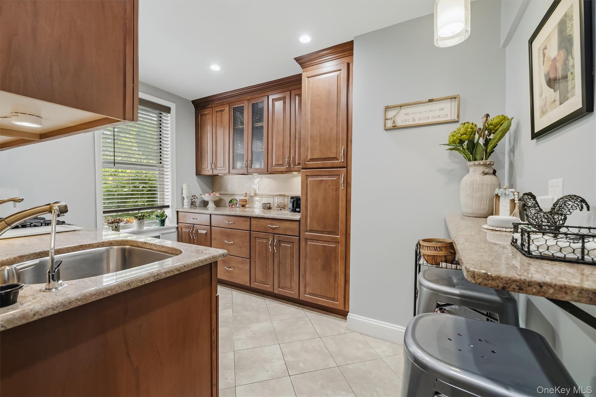 125 Bronx River Road Unit 2F, Yonkers NY 10704