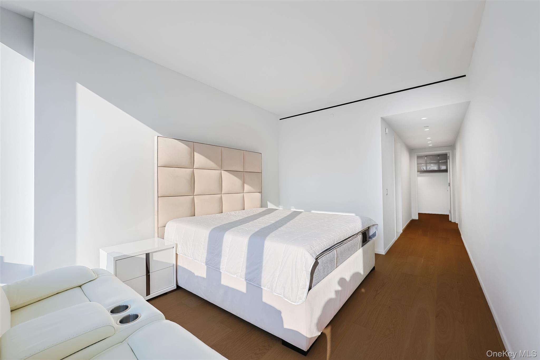 685 1st Avenue Unit 31F, Manhattan NY 10016