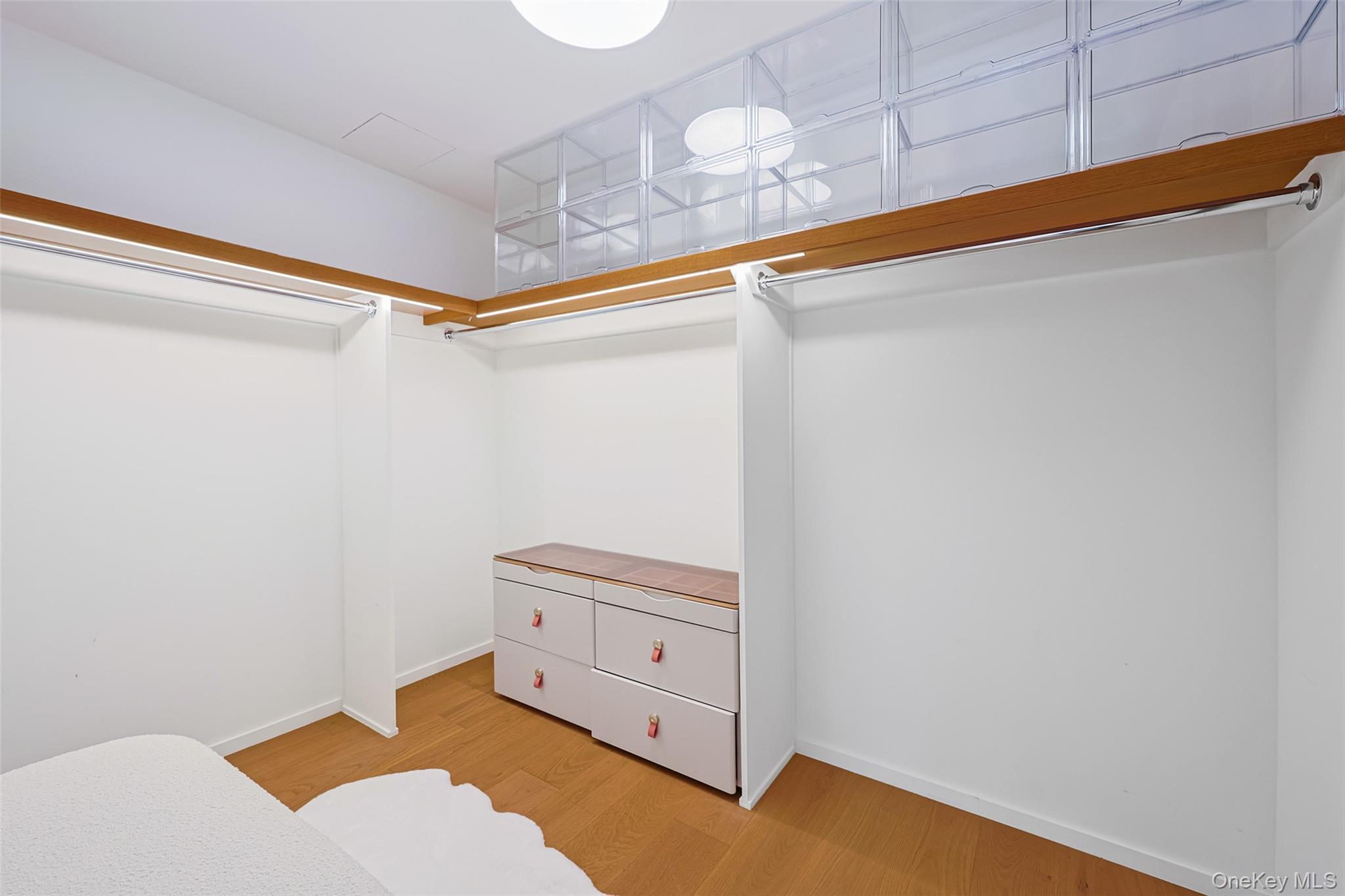 685 1st Avenue Unit 31F, Manhattan NY 10016