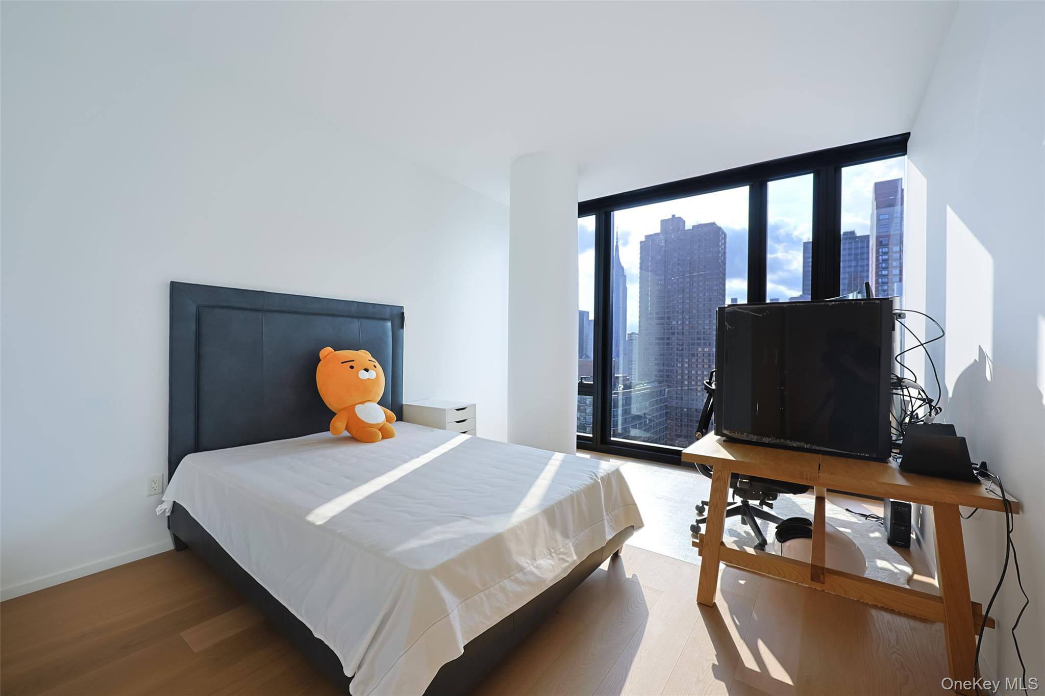 685 1st Avenue Unit 31F, Manhattan NY 10016
