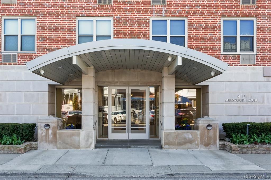 410 E Broadway Unit 4T, Long Beach NY 11561