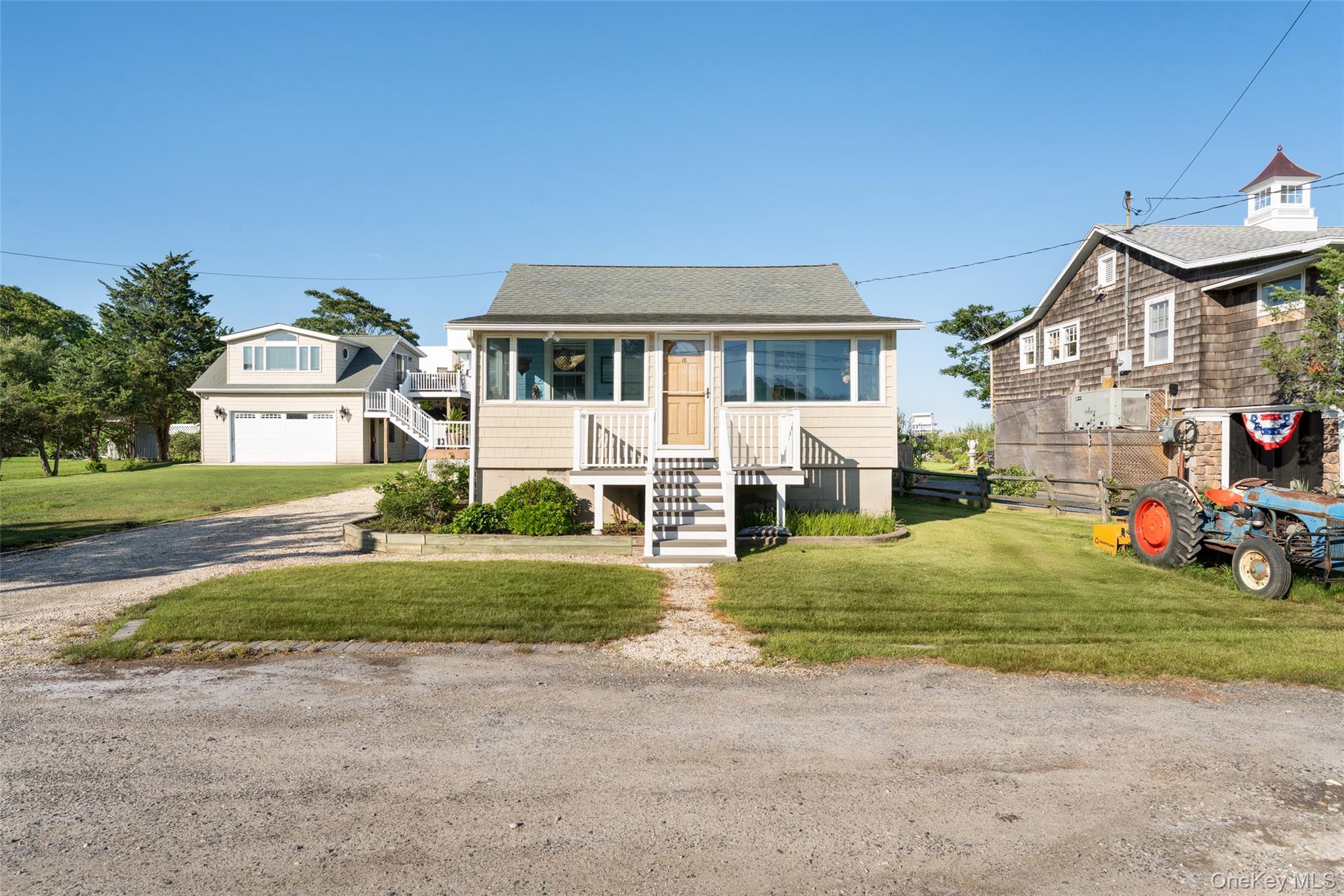 18 Beach, Laurel NY 11948