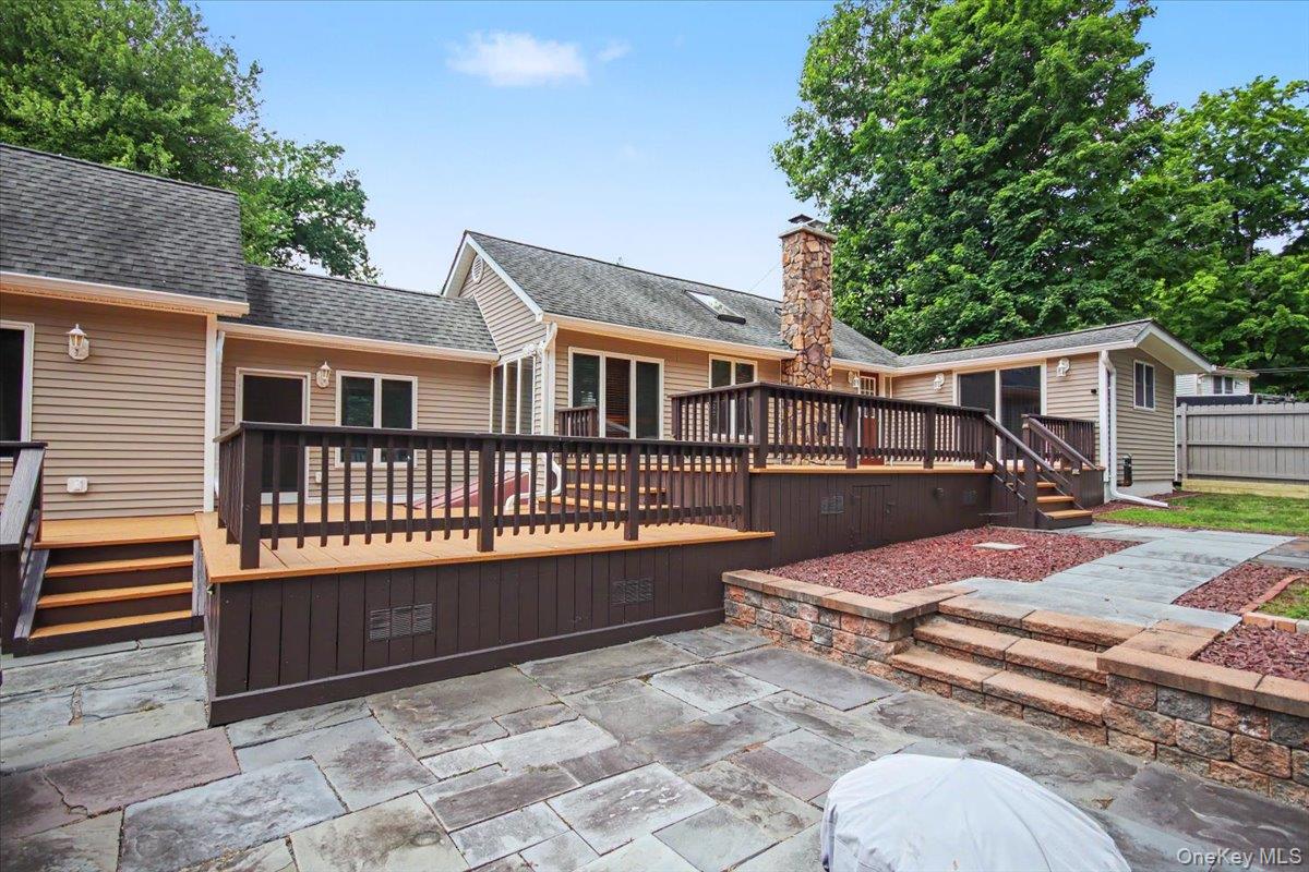 70 Camp Drive, Rhinebeck NY 12572