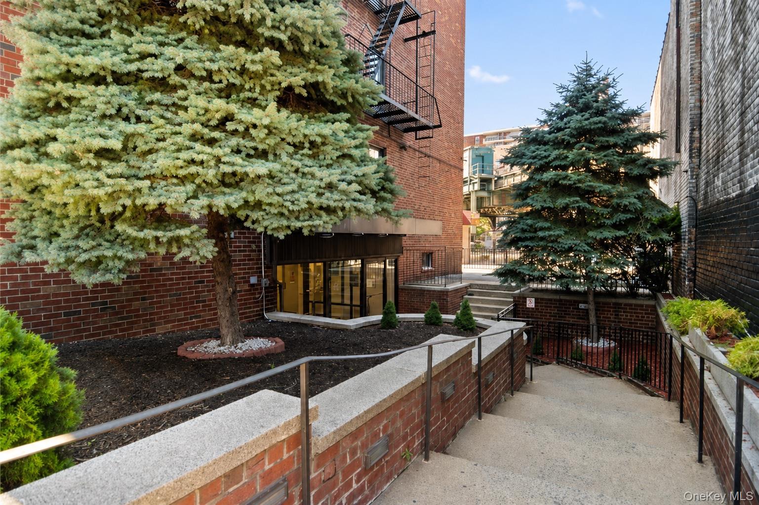 1725 Edison Avenue Unit 5D, Bronx NY 10461