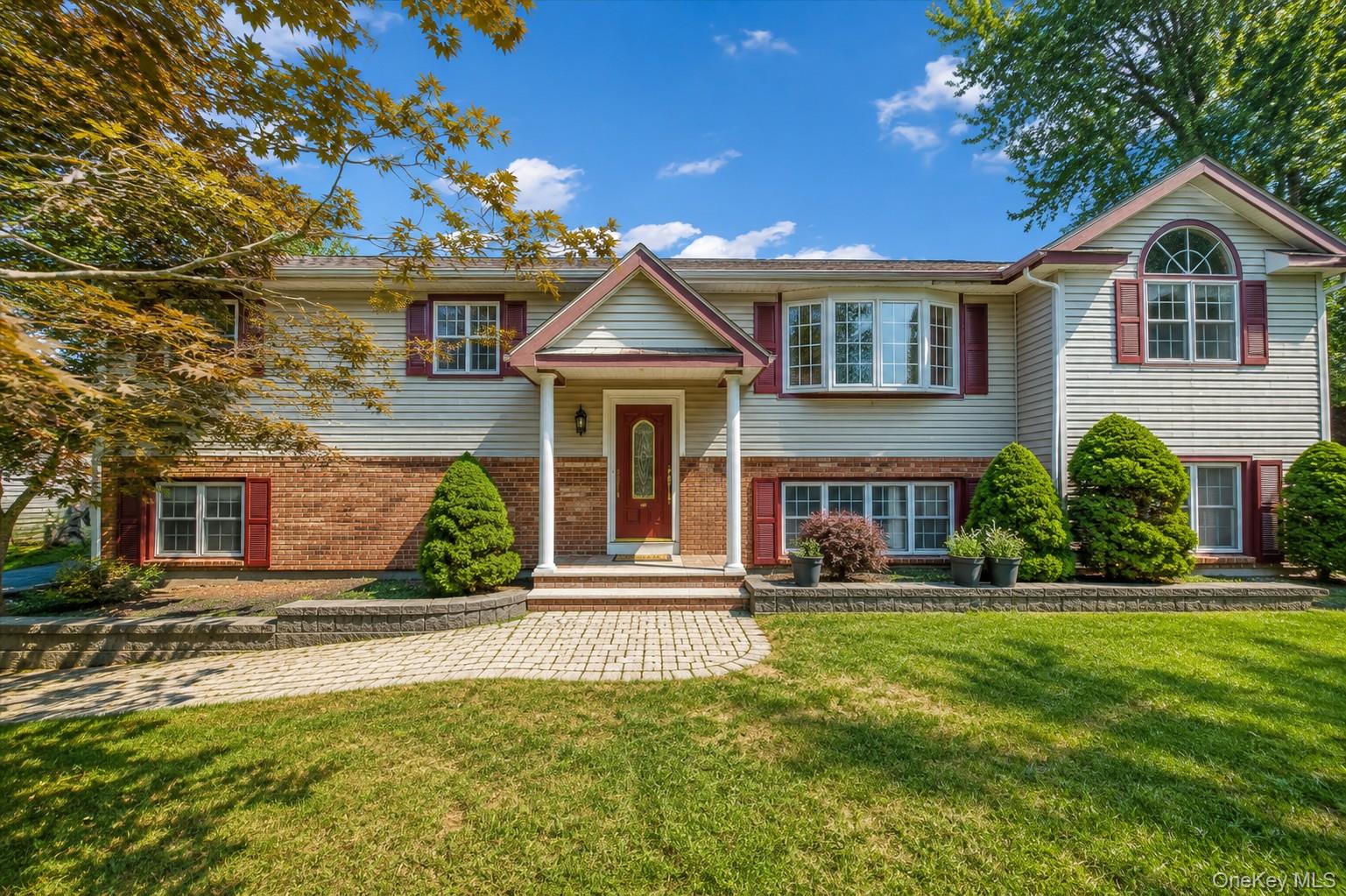 7 Briarwood Avenue, Monroe NY 10950
