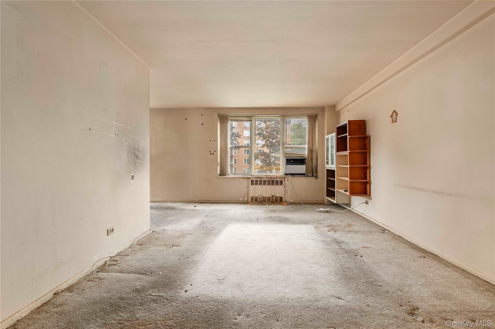 209-25 18th Avenue Unit 2G, Bayside NY 11360