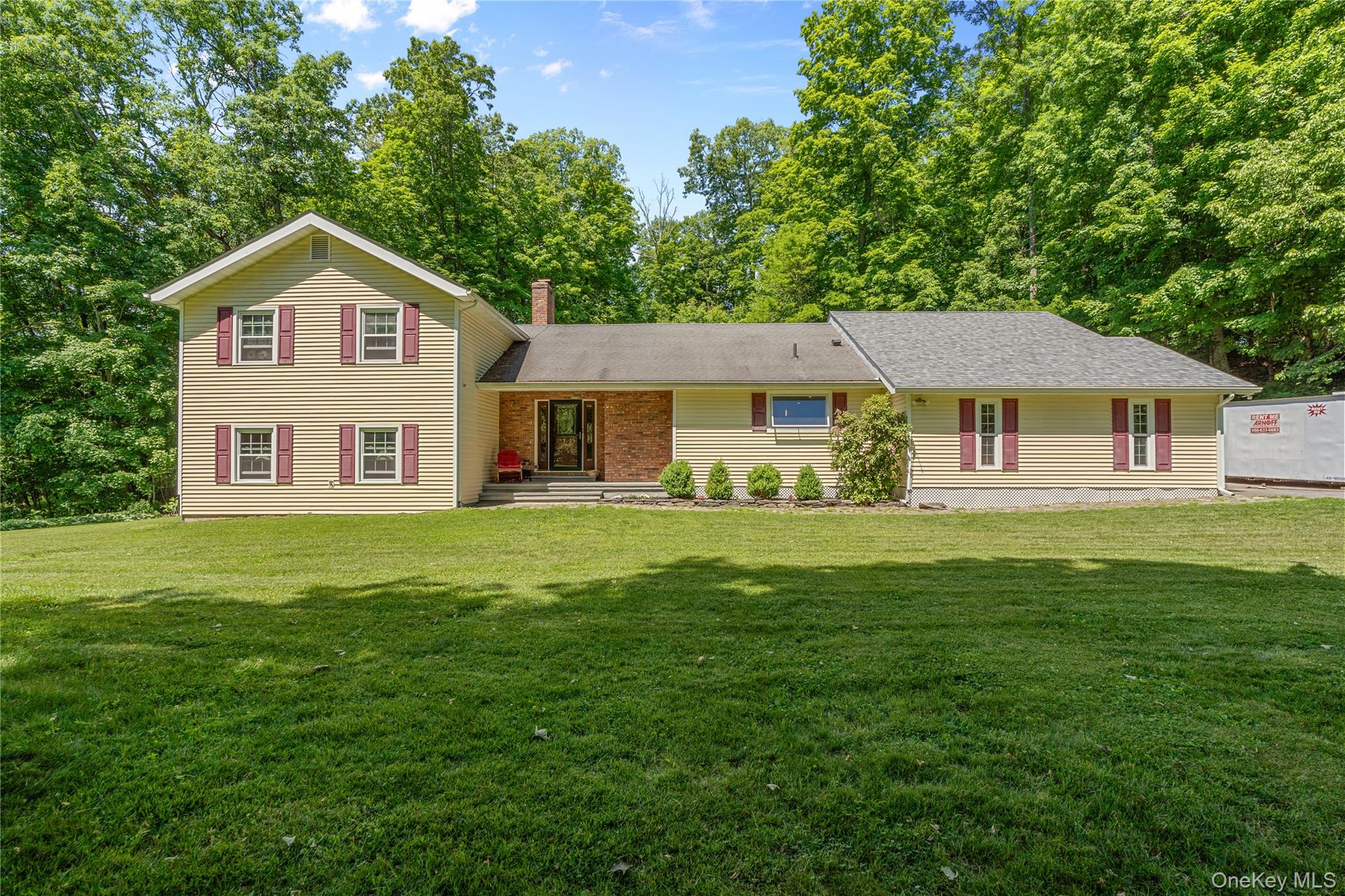 21 Straub Drive, Pleasant Valley NY 12569