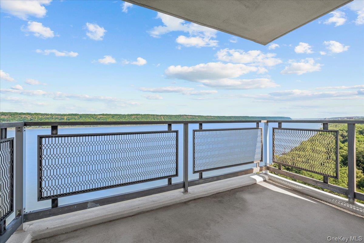 2621 Palisade Avenue Unit 12C, Bronx NY 10463