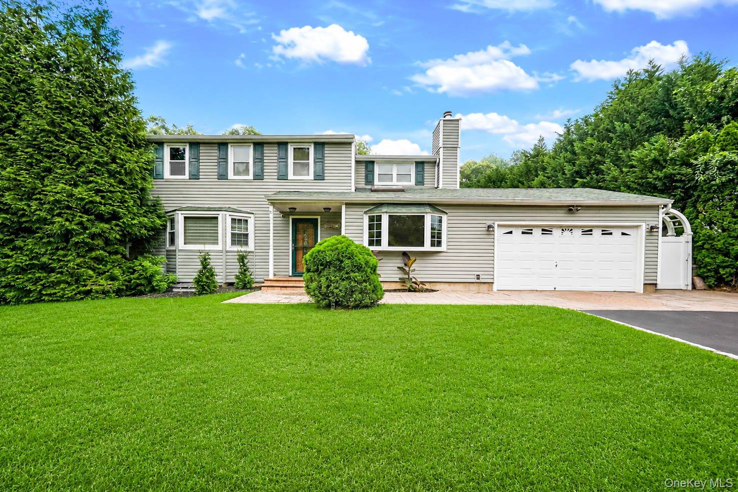 35 Scout Trail, Ridge NY 11961