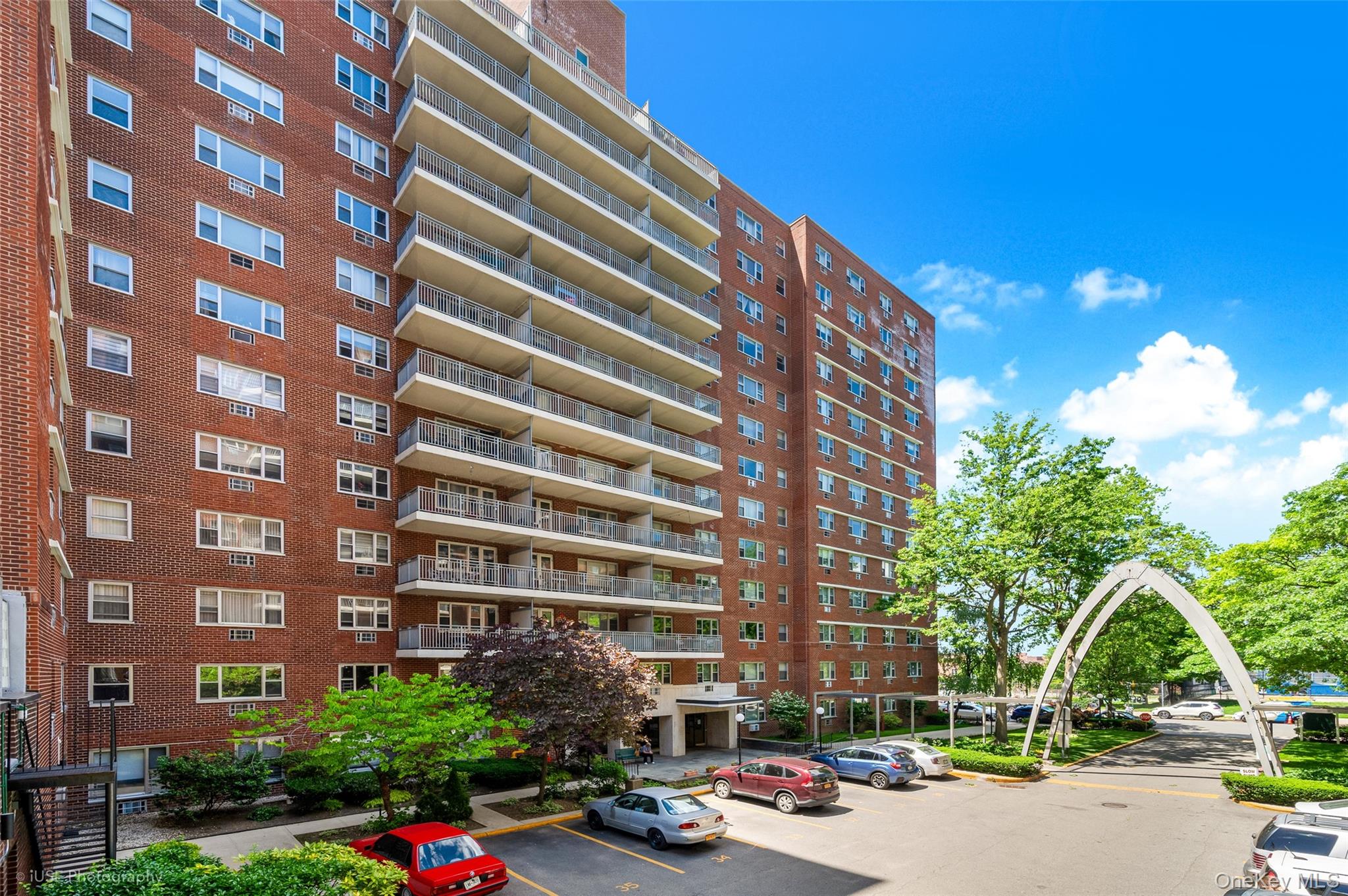 52-30 39th Drive Unit 5C, Woodside NY 11377