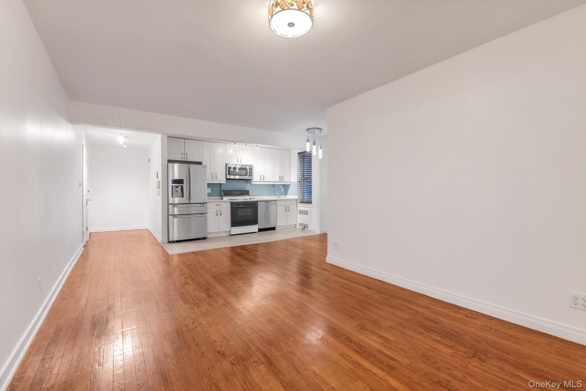 65-45 Yellowstone Boulevard Unit 2B, Forest Hills NY 11375