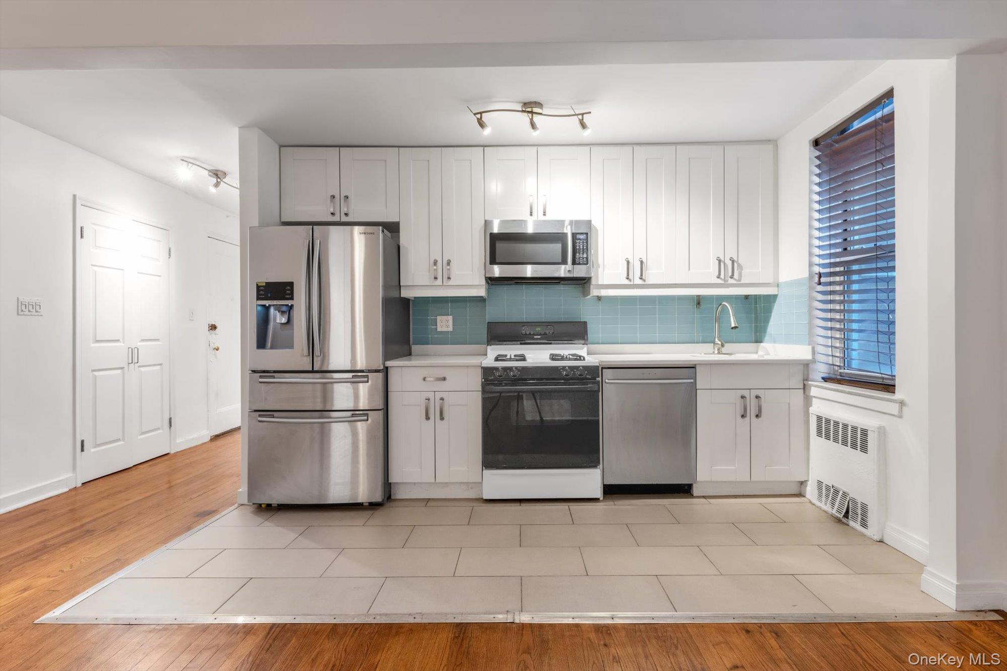 65-45 Yellowstone Boulevard Unit 2B, Forest Hills NY 11375