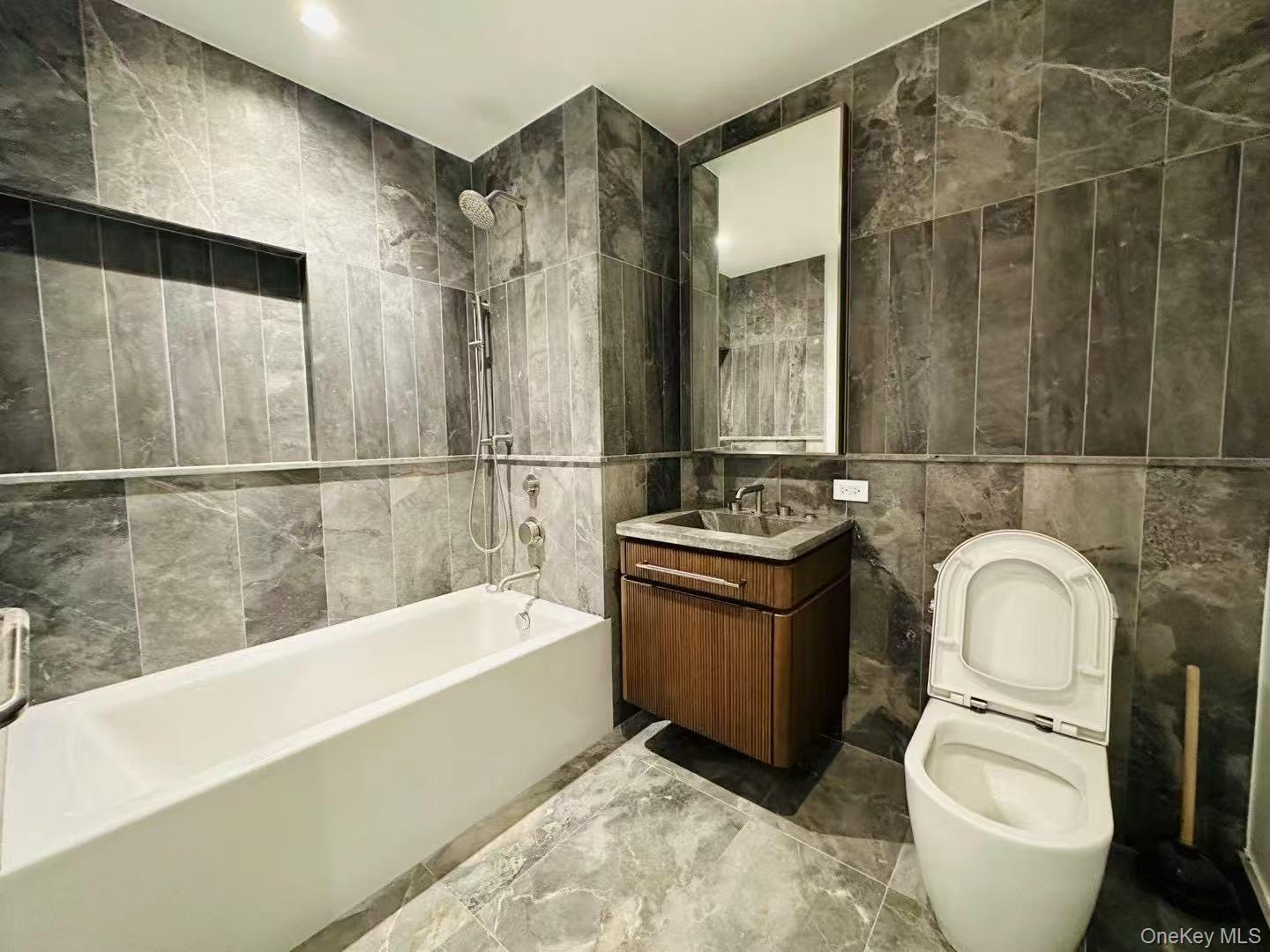 208 Delancey Street Unit 10E, Manhattan NY 10002