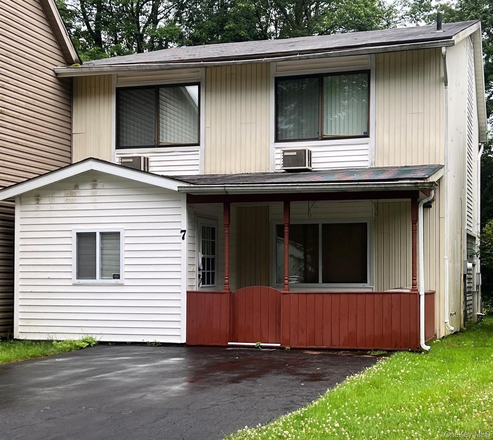7 Elizabeth Way, Kiamesha Lake NY 12751