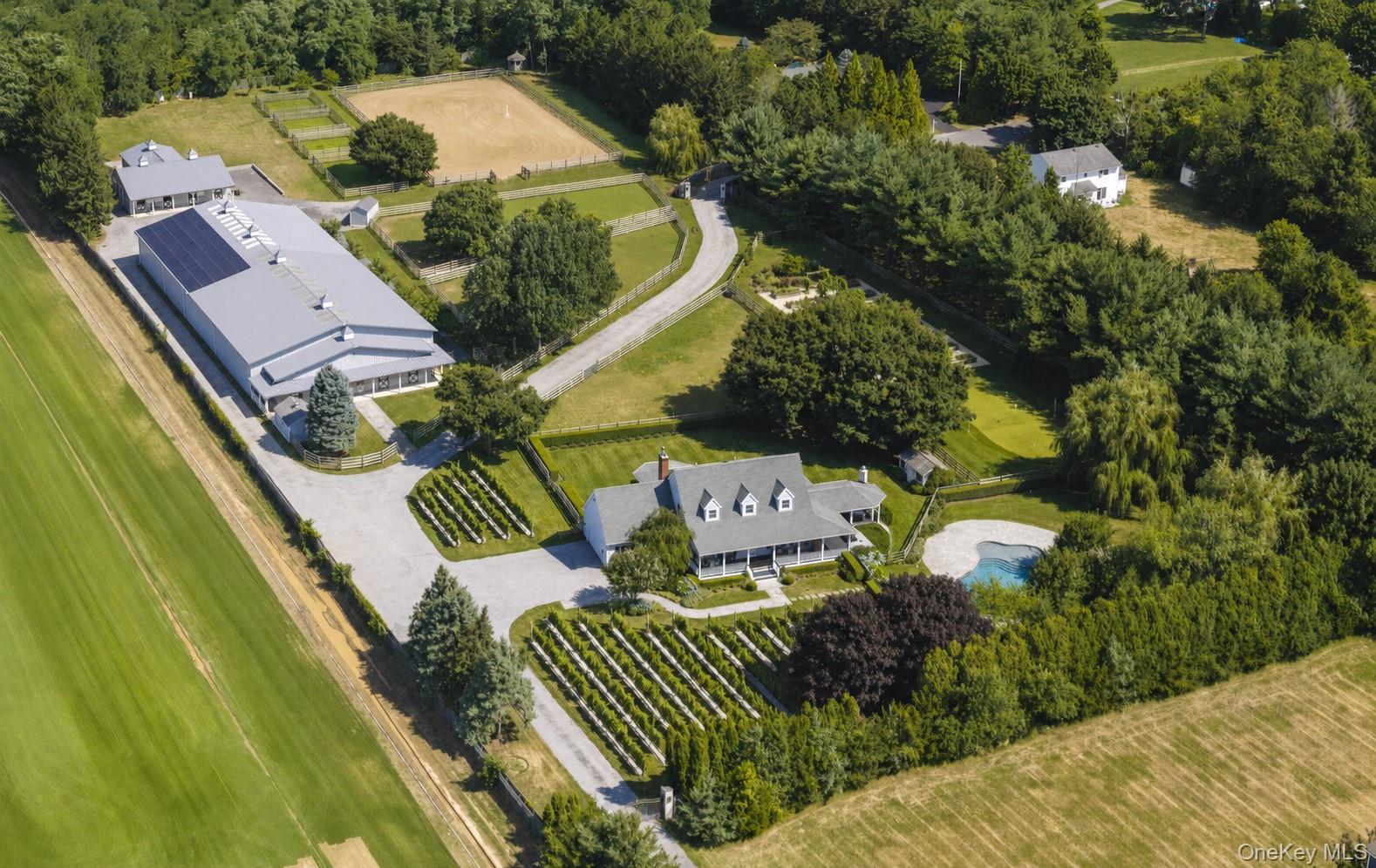1810 Main Road, Jamesport NY 11947