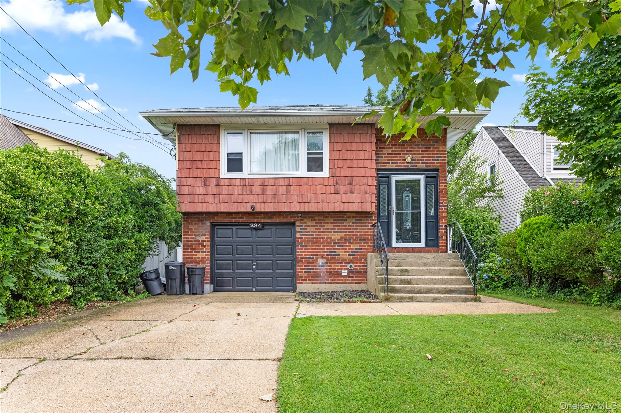 284 Baldwin Road, Hempstead NY 11550