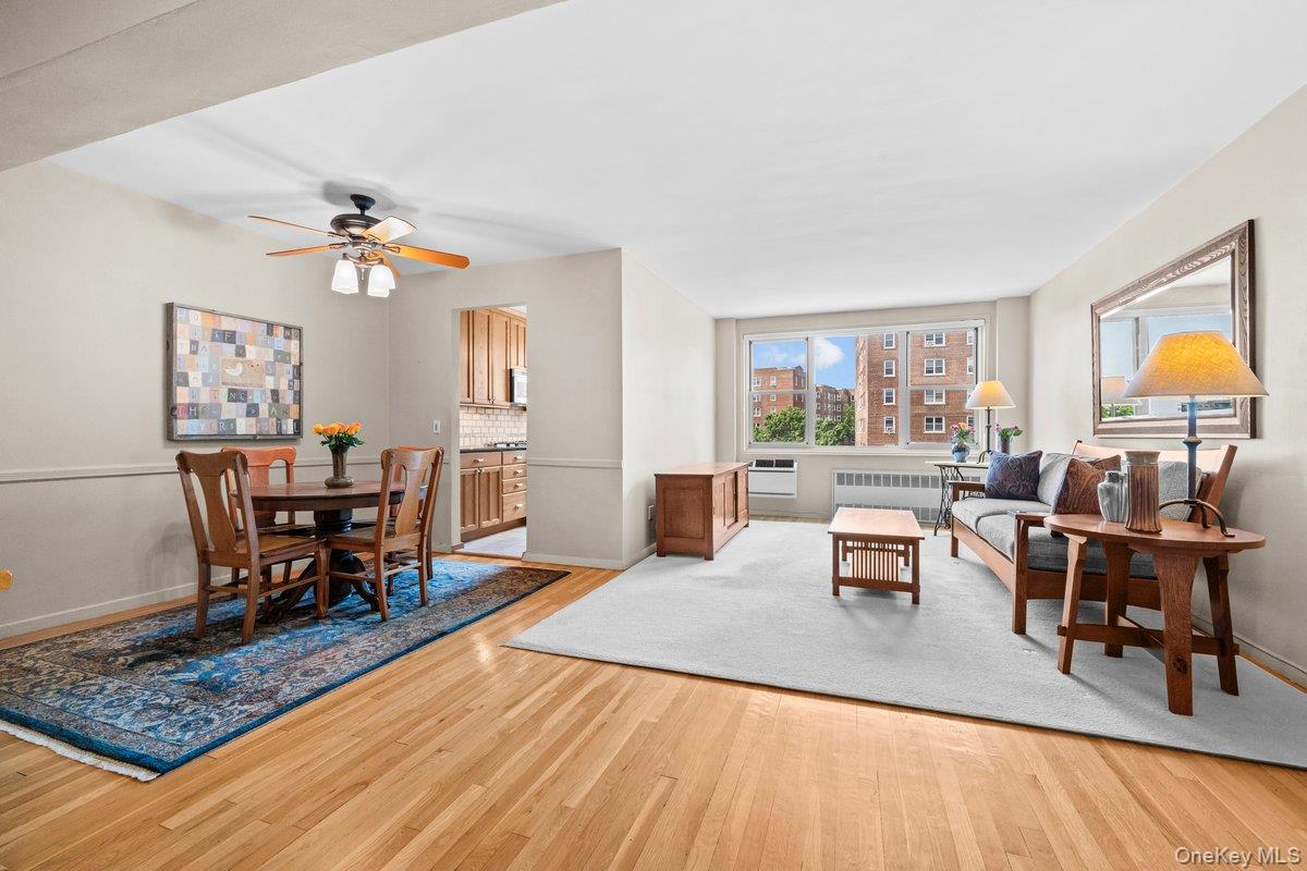 629 Kappock Street Unit 7N, Bronx NY 10463