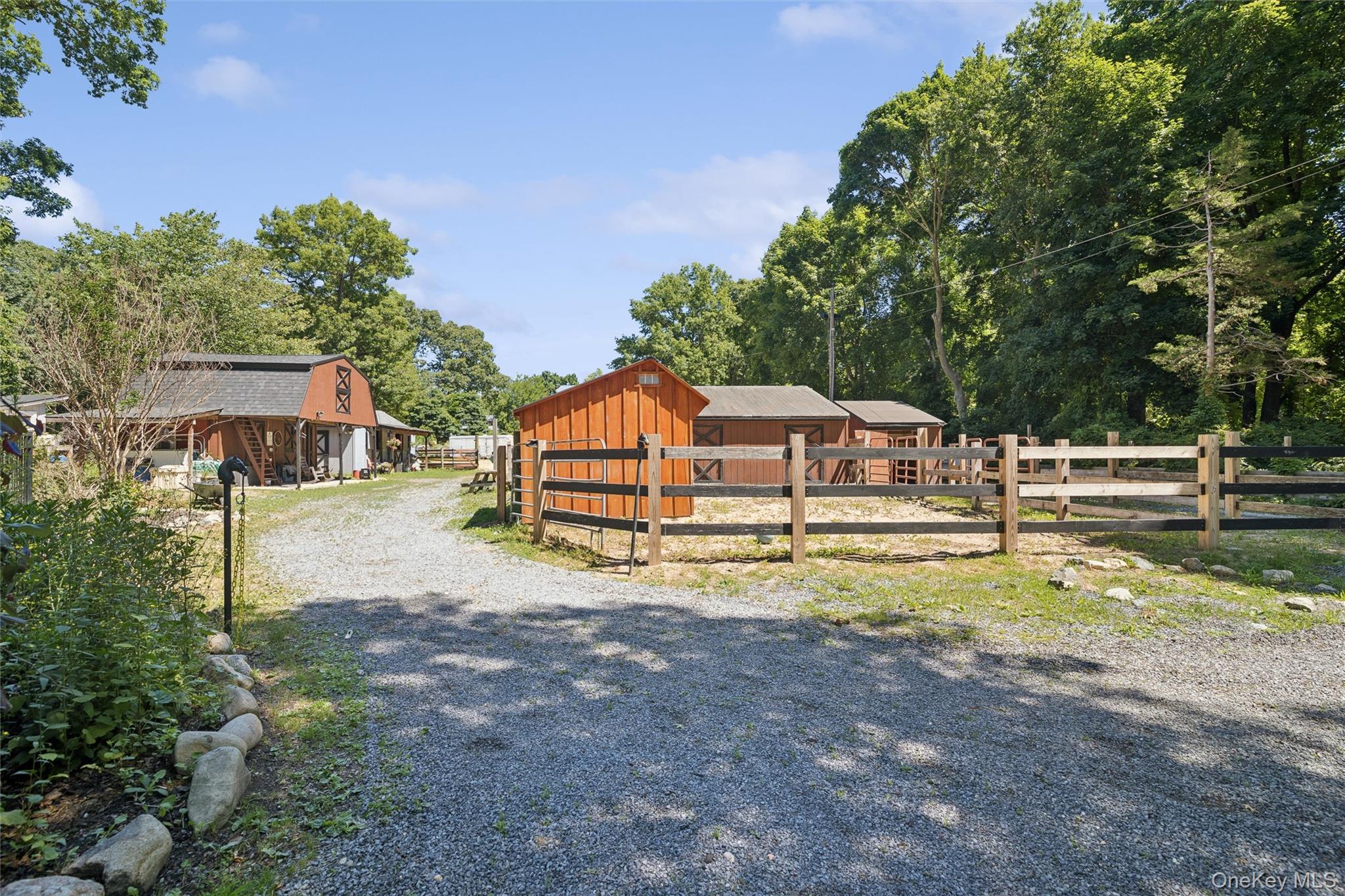 14 Loft Road, Smithtown NY 11787