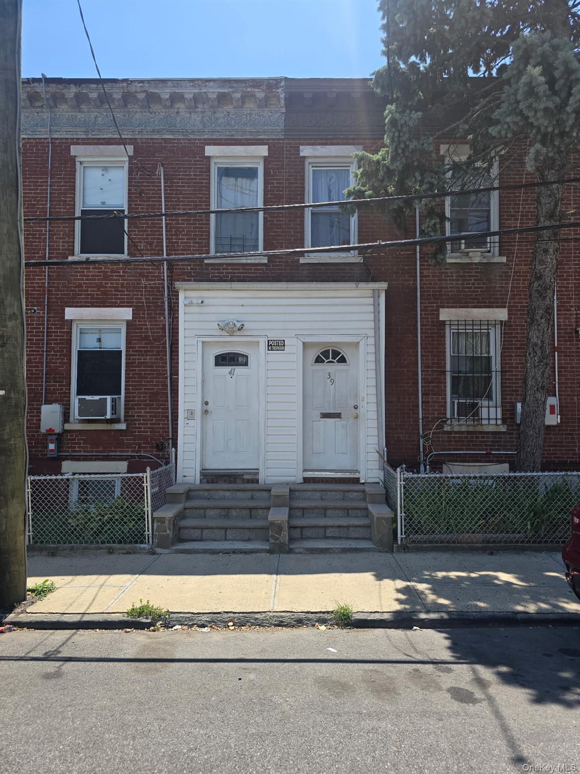 39 Riverview Place, Yonkers NY 10701