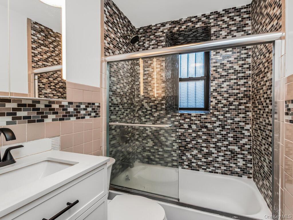 581 Academy Street Unit GLE, Manhattan NY 10034