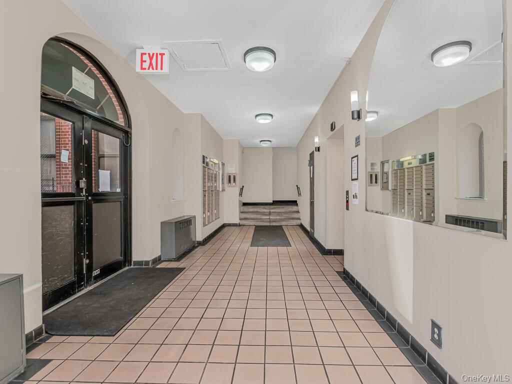 581 Academy Street Unit GLE, Manhattan NY 10034
