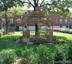 74-43 260 Street Unit 2, Glen Oaks NY 11004