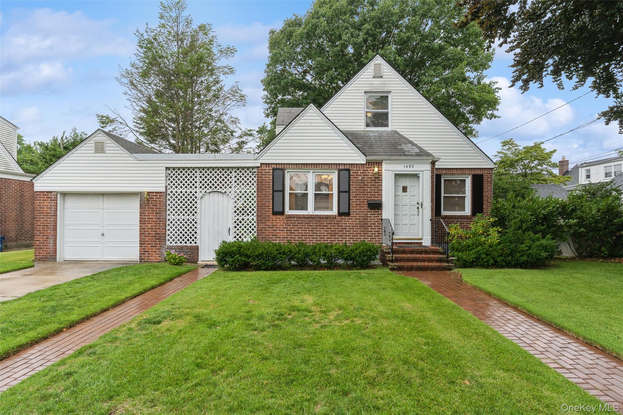 1493 New Hyde Park Drive, New Hyde Park NY 11040