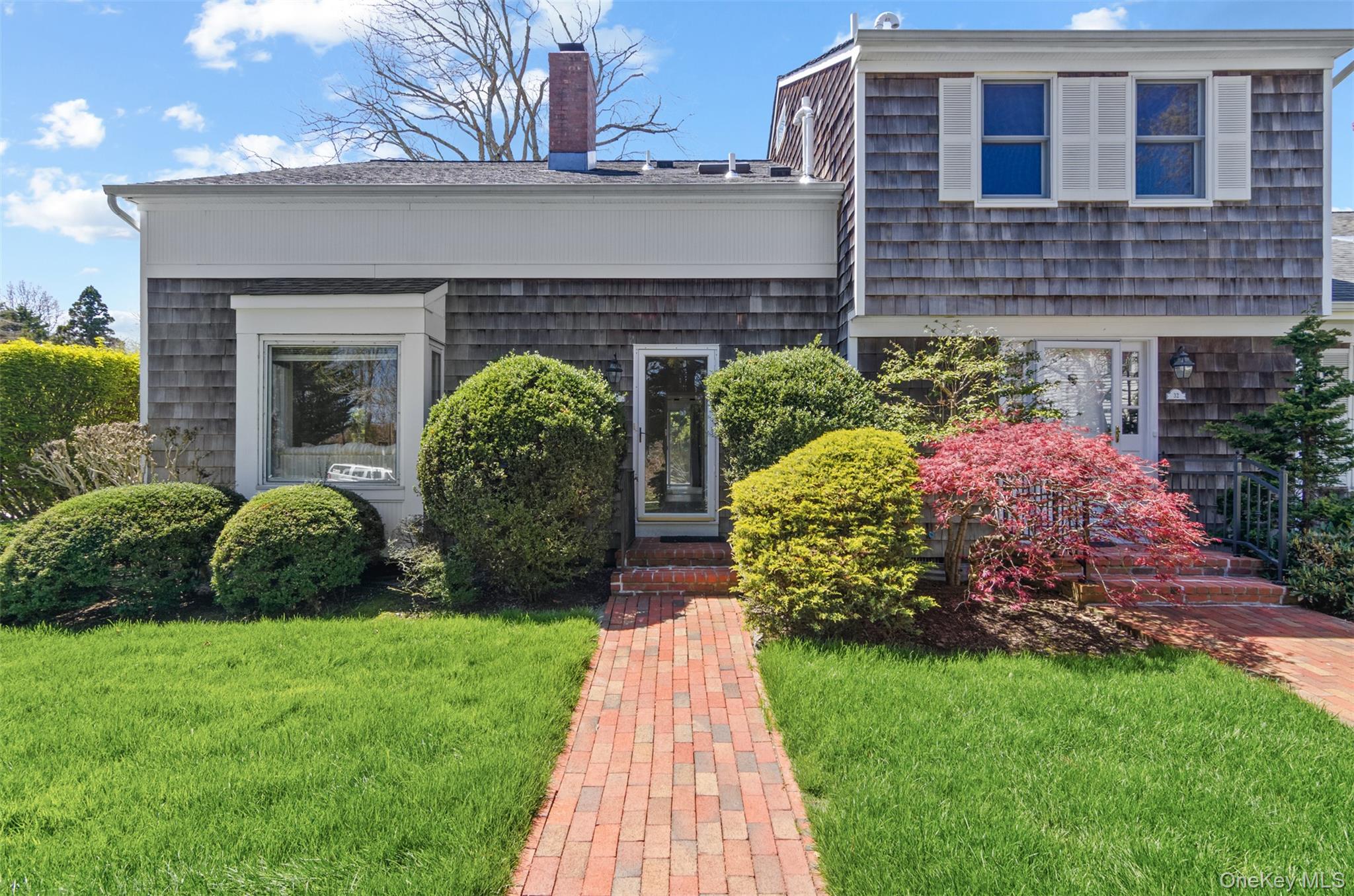 570 Hampton Road Unit 31, Southampton NY 11968