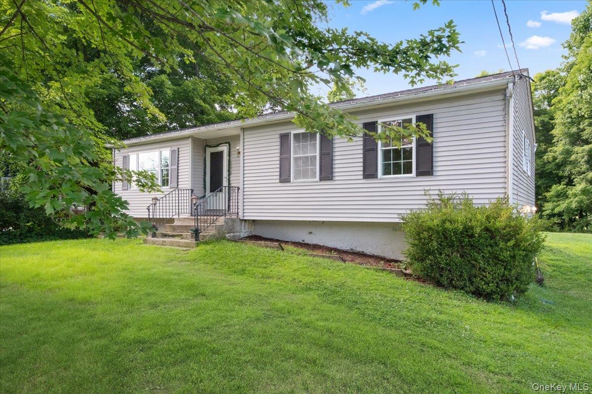 39 N Farm Drive, Dover Plains NY 12522