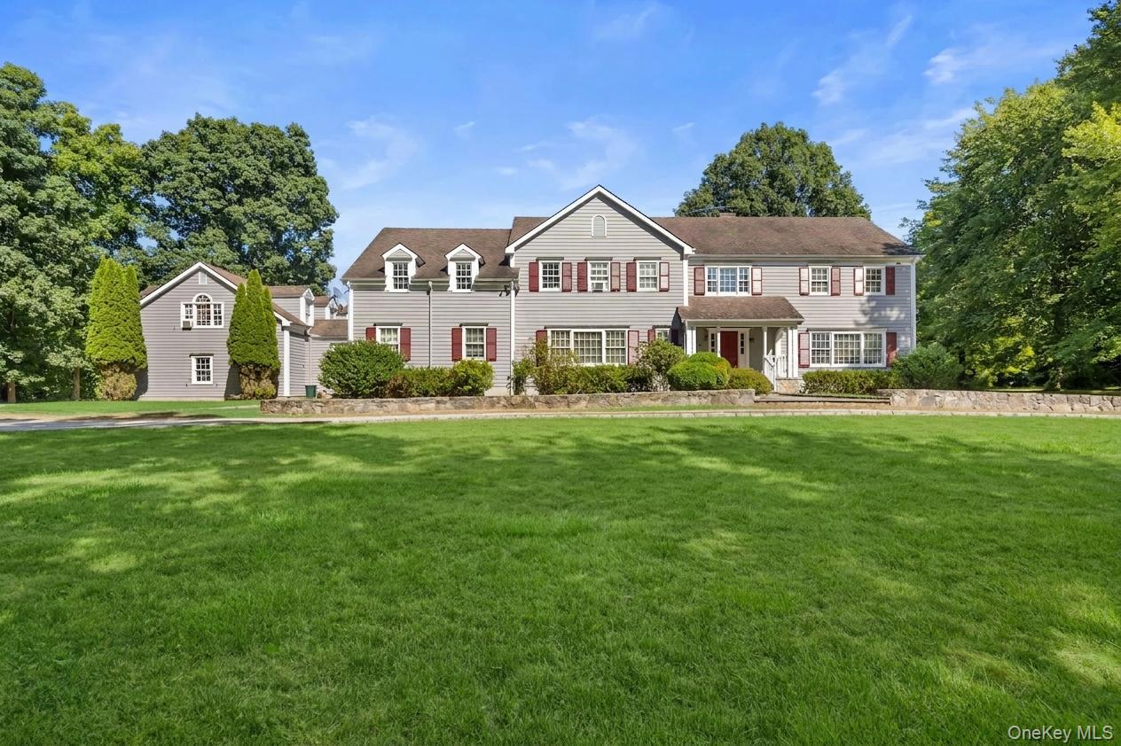 202 McManus Road N, Patterson NY 12563