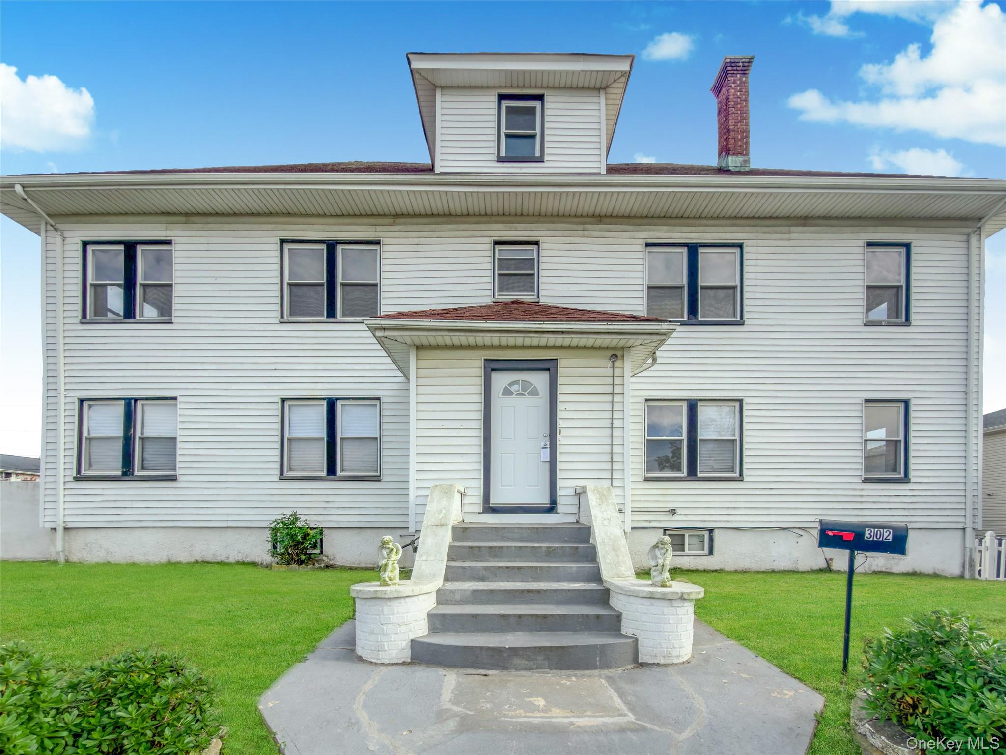 302 W Hudson Street, Long Beach NY 11561