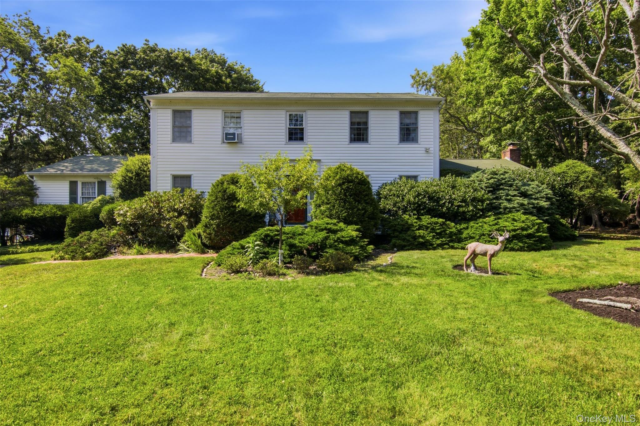 1 Gaul Road N, Setauket NY 11733