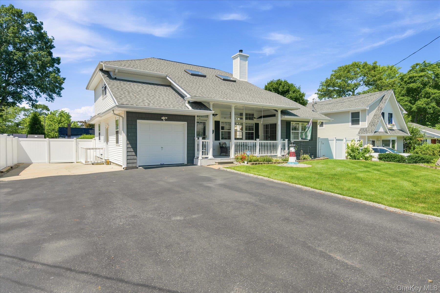 85 Maple Road, Rocky Point NY 11778