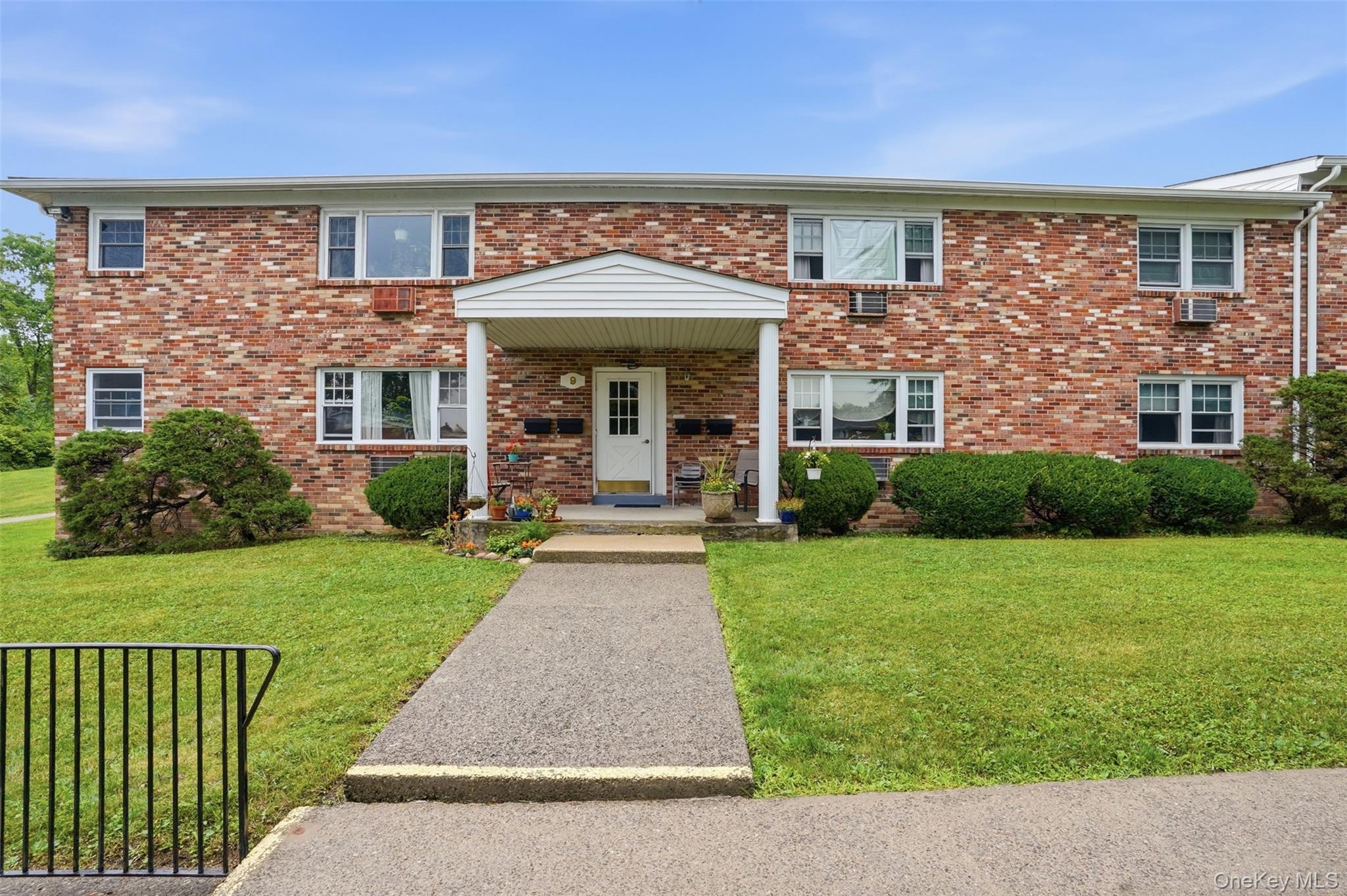 136 N Chestnut Street Unit 9B, New Paltz NY 12561