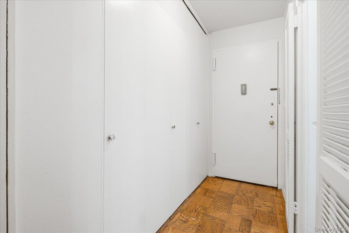 70-25 Yellowstone Boulevard Unit 4B, Forest Hills NY 11375