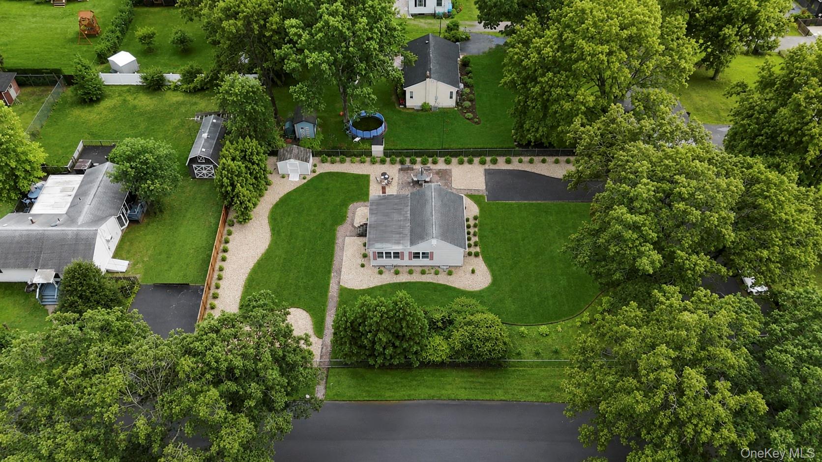2 Fox Lane, Shoreham NY 11786