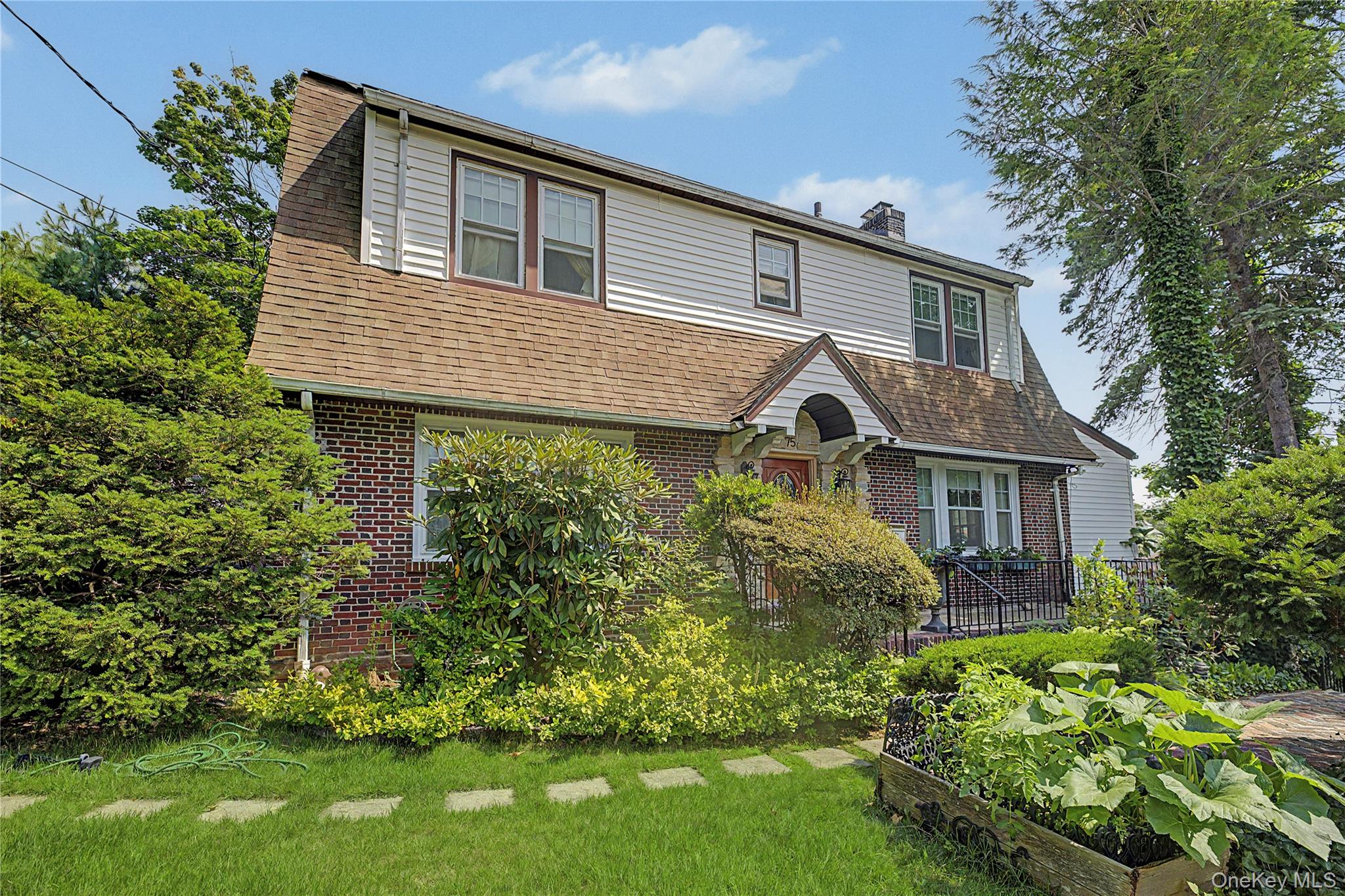 75 Sycamore Avenue, Mount Vernon NY 10553