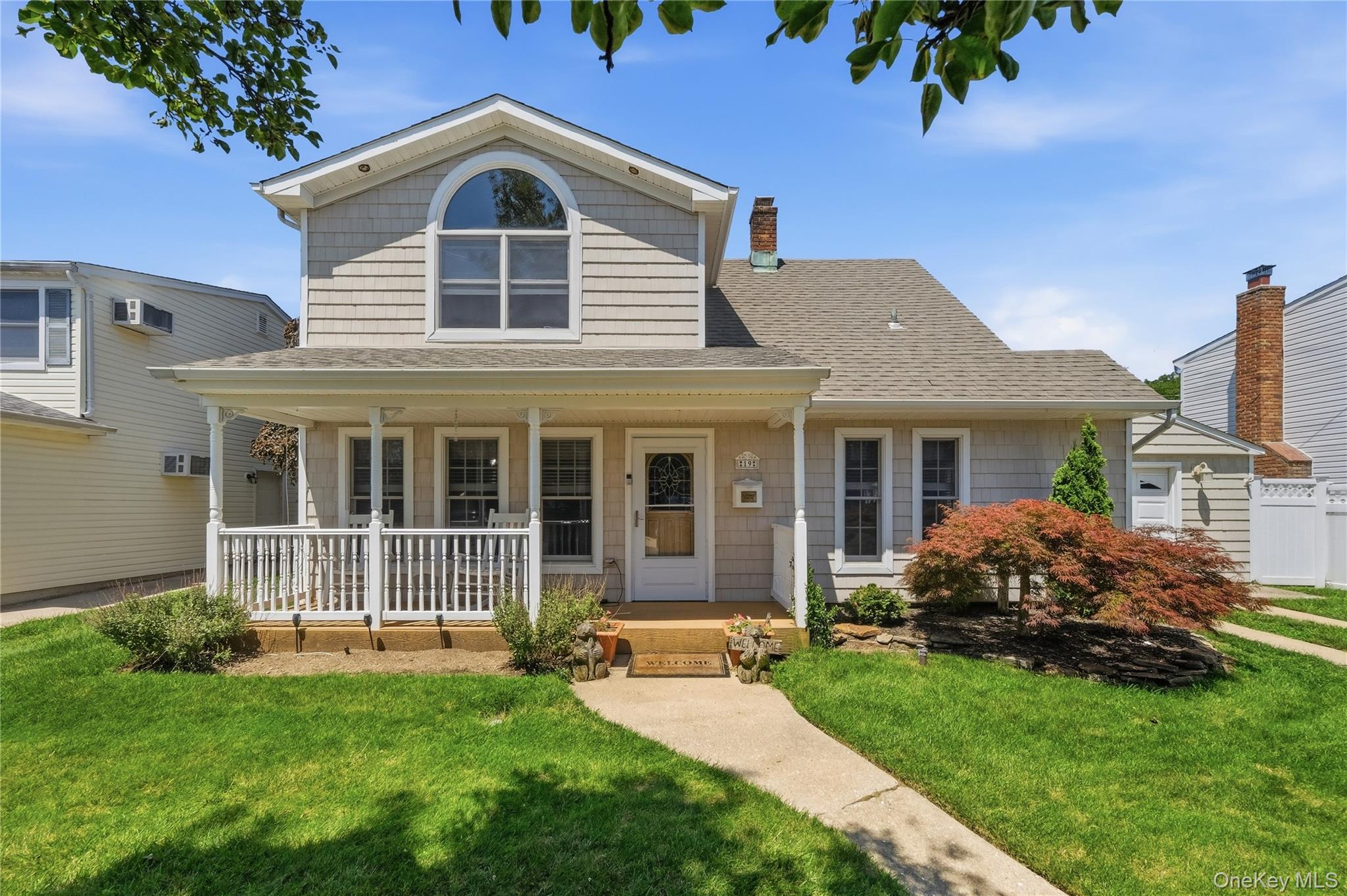 19 Tower Lane, Levittown NY 11756
