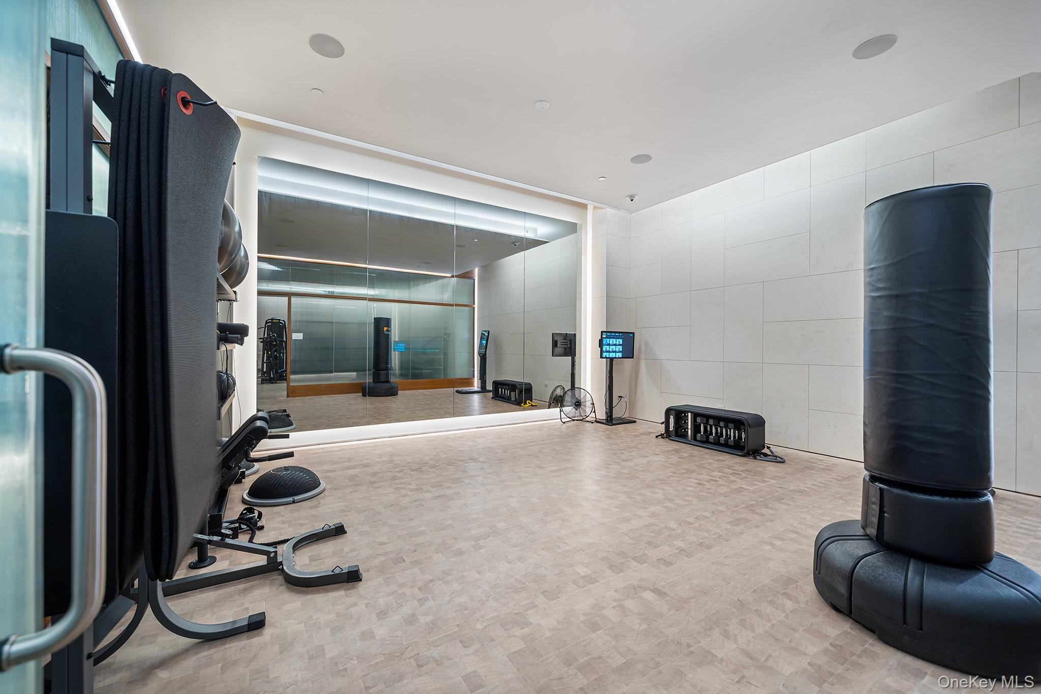 611 W 56th Street Unit 6F, Manhattan NY 10019
