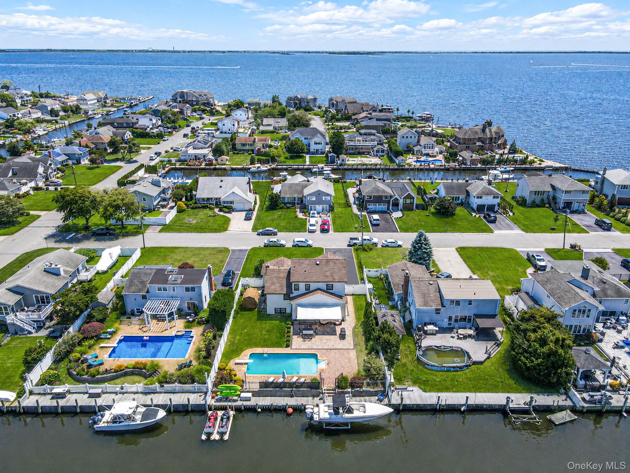 511 Devon Place, West Islip NY 11795