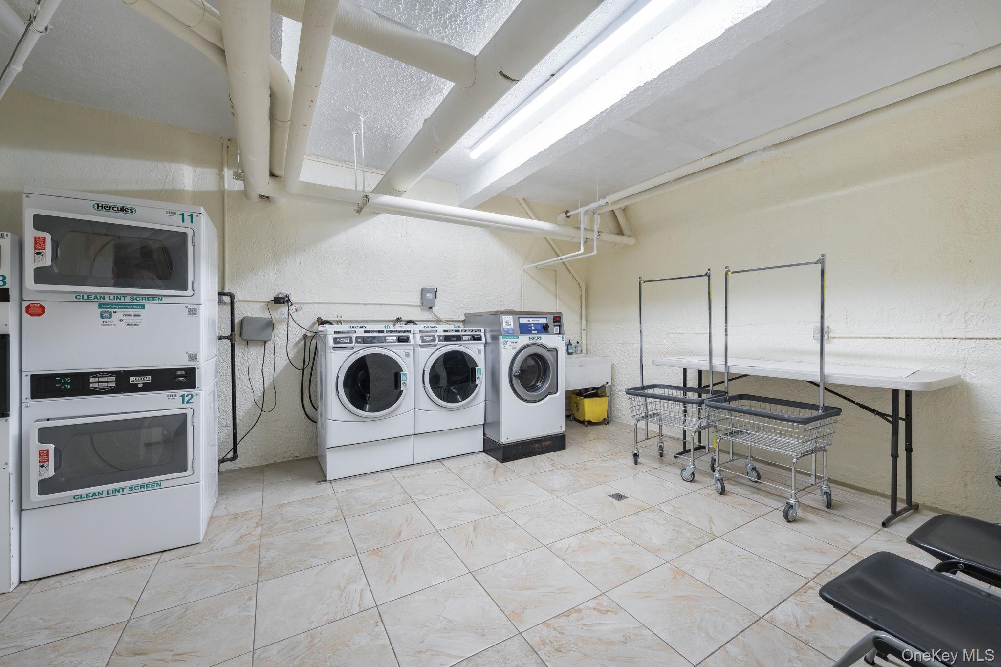 182-25 Wexford Terrace Unit 410, Jamaica Estates NY 11432