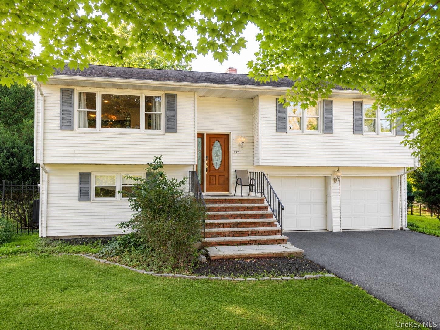132 Hilltop Road, Monroe NY 10950