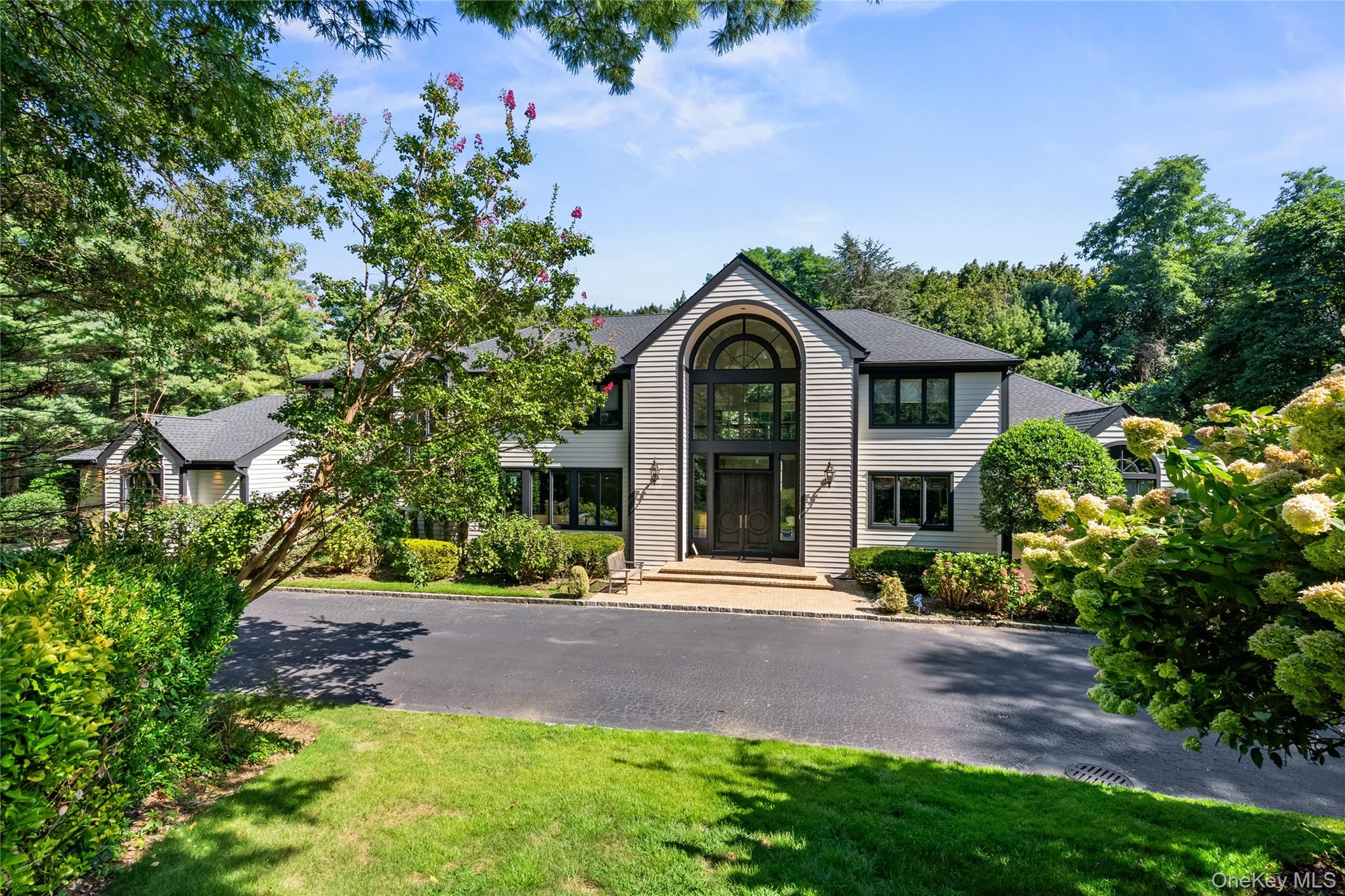 3 Rock Hill Lane, Brookville NY 11545