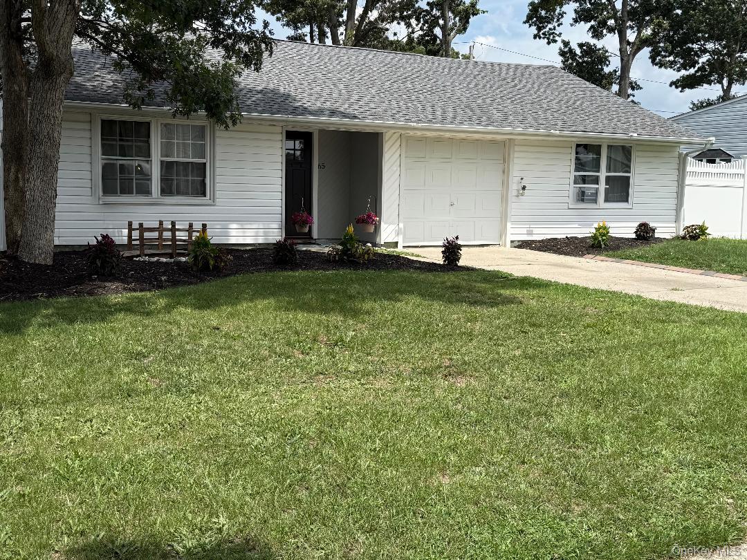 65 Biscayne Drive, Selden NY 11784