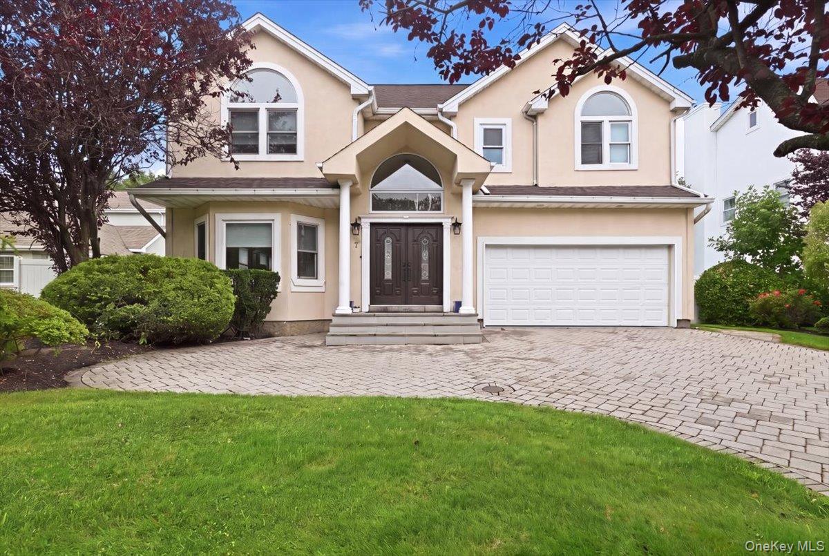 7 Laurel Lane, Old Westbury NY 11568